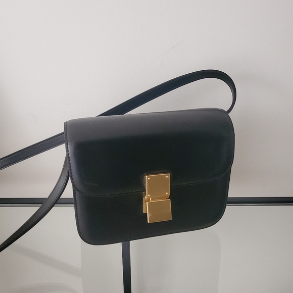 - Handbags - Cow leather classic bag